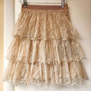 VALENTINO Runaway Show In Tan And Cream Floral Tulle 3 Tiered Mini Skirt Size 2
